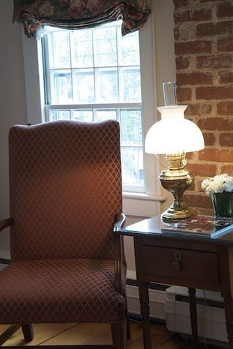 The Griswold Inn Essex ภายนอก รูปภาพ